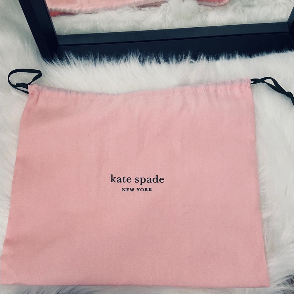 Kate Spade Handbag - Picture 6 of 16